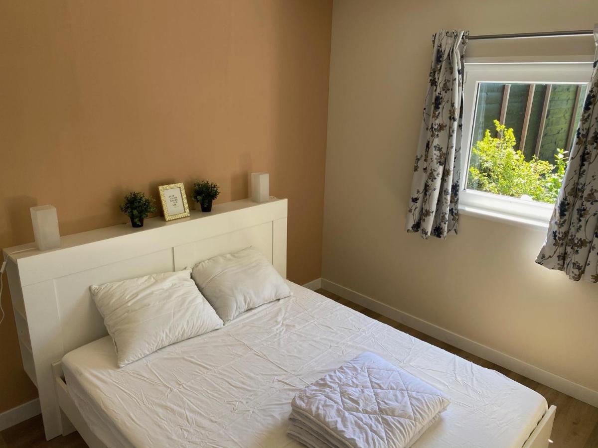 House In A Quiet Location In Zeeland 2 Apartment Bruinisse Exterior foto